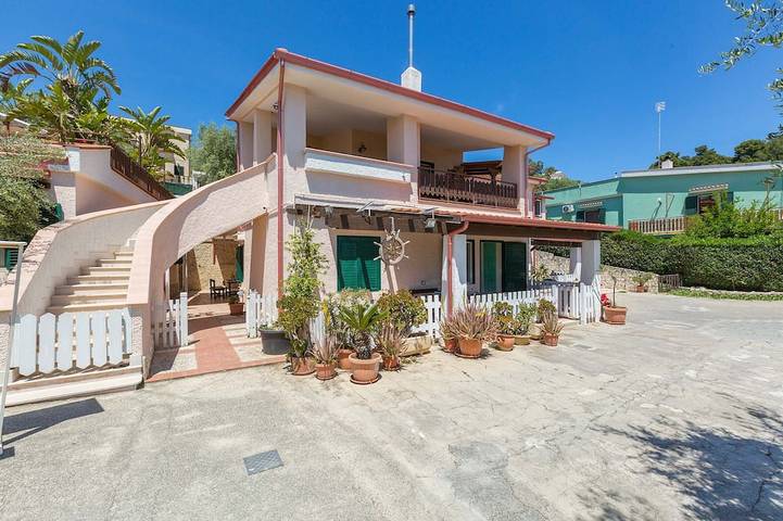 Appartamento vacanze per 4 persone, con giardino, con animali domestici - 1