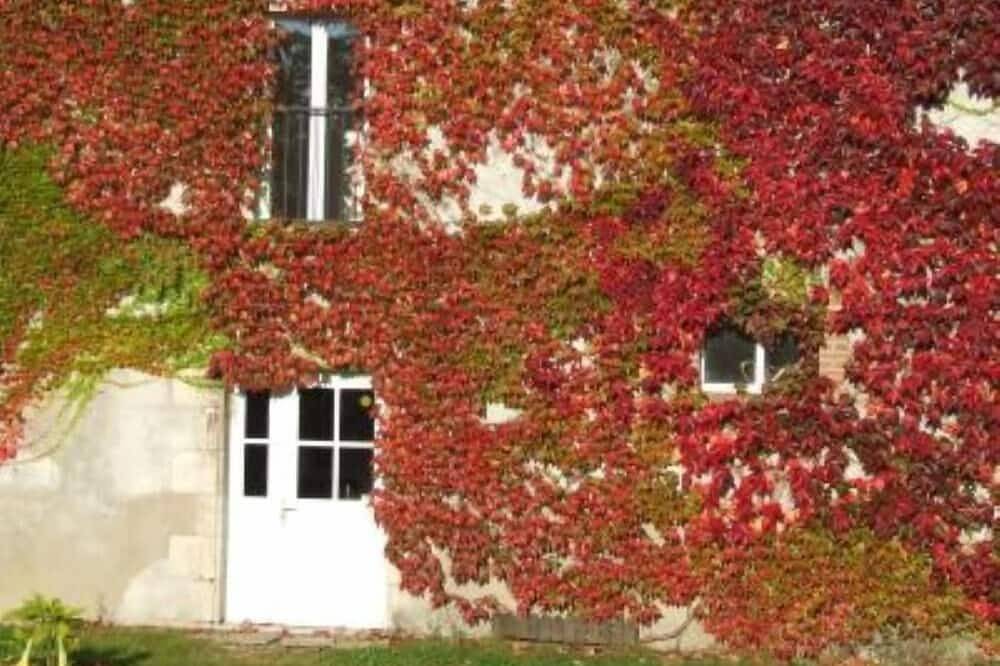 Casa de campo independiente y tranquila in Ouzouer-sur-Trézée, Región de Montargis
