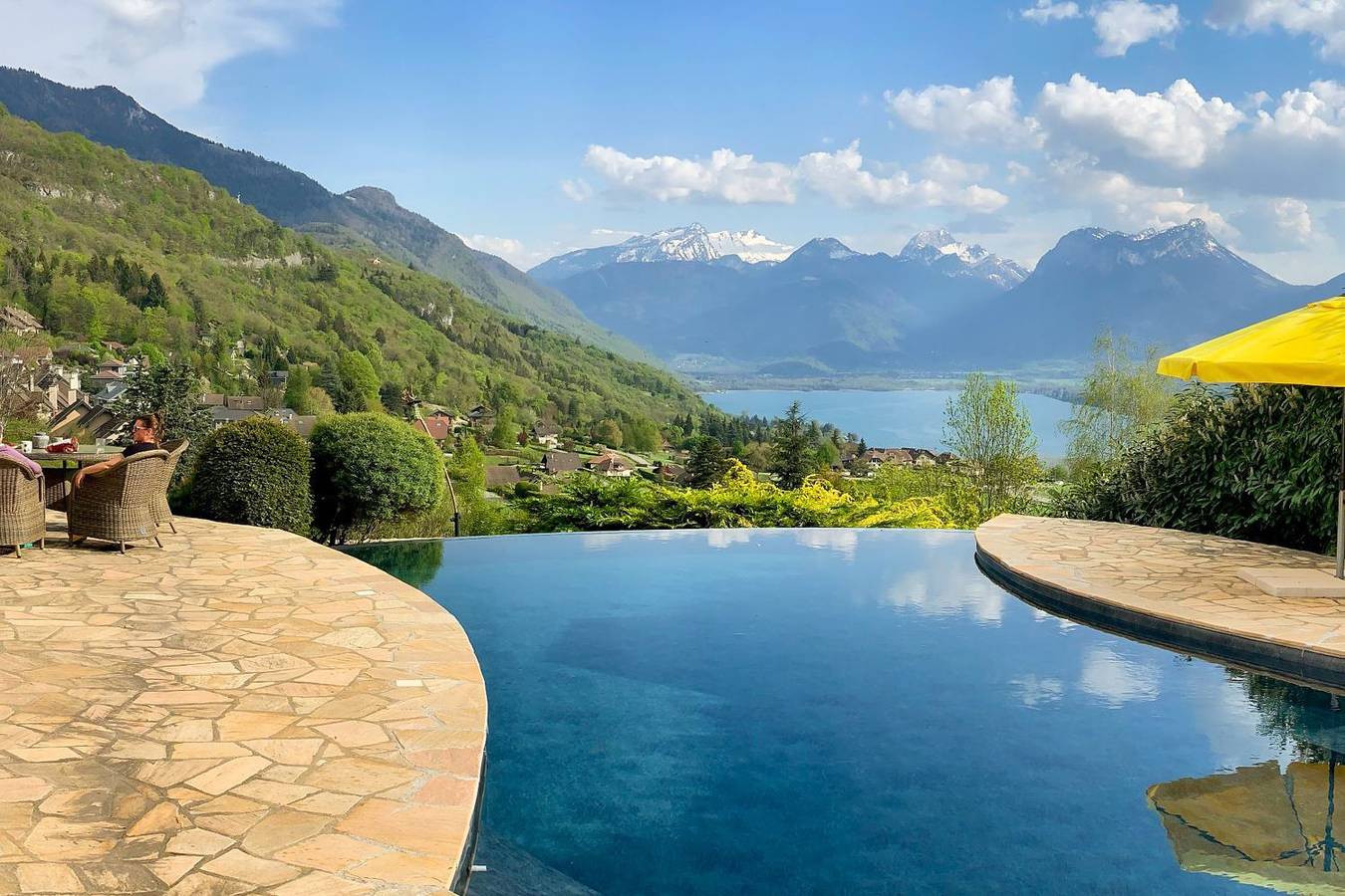 Talloires Infinity Villa in Talloires-Montmin, Región de Annecy