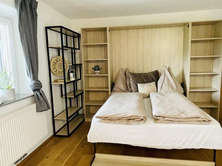 Ganze Ferienwohnung, Budget Doppelzimmer in St. Magdalen (Villach), Villach