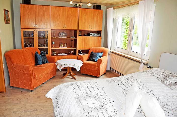 Ferienwohnung für 5 Personen, mit Terrasse und Garten in Sehlen - 3