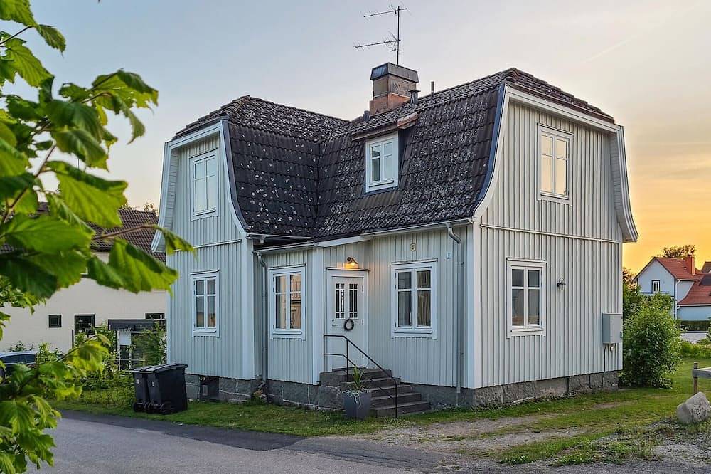 Schönes Haus in Tingsryd mit Wlan in Tiken, Kronoberg