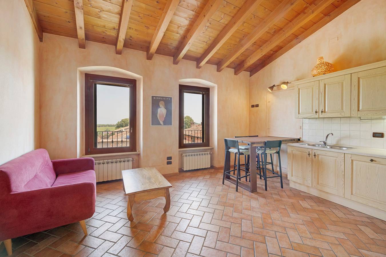 Geheel appartement, Appartement 'Casa Dolca La Torre' met Uitzicht op het Meer, Wi-Fi en Airconditioning in Pozzolengo, Gardameer