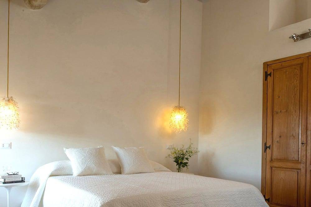 Ein einzigartiges Luxushaus, Designer-Interieur, privater Pool, in einer märchenhaften Stadt in Lubriano, Viterbo Provinz