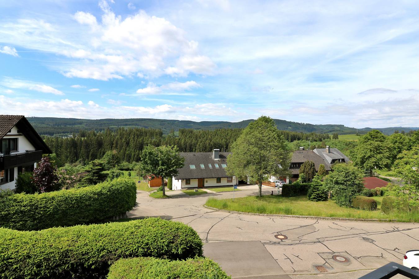 Ganze Ferienwohnung, Fewo "Sonnenwinkel" C37  mit Südbalkon im Haus Feldbergblick, Lenzkirch, Innenpool, Sauna in Kappel (Lenzkirch), Lenzkirch