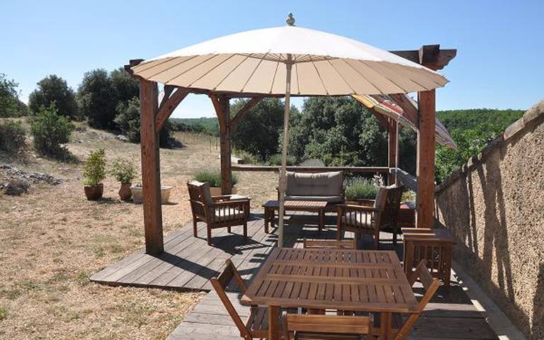 Gîte pour 4 personnes, avec jardin à La Verdière