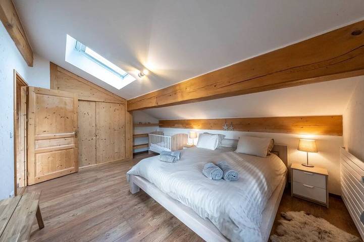 Gîte pour 10 personnes, animaux acceptés à Châtillon-sur-Cluses - 2