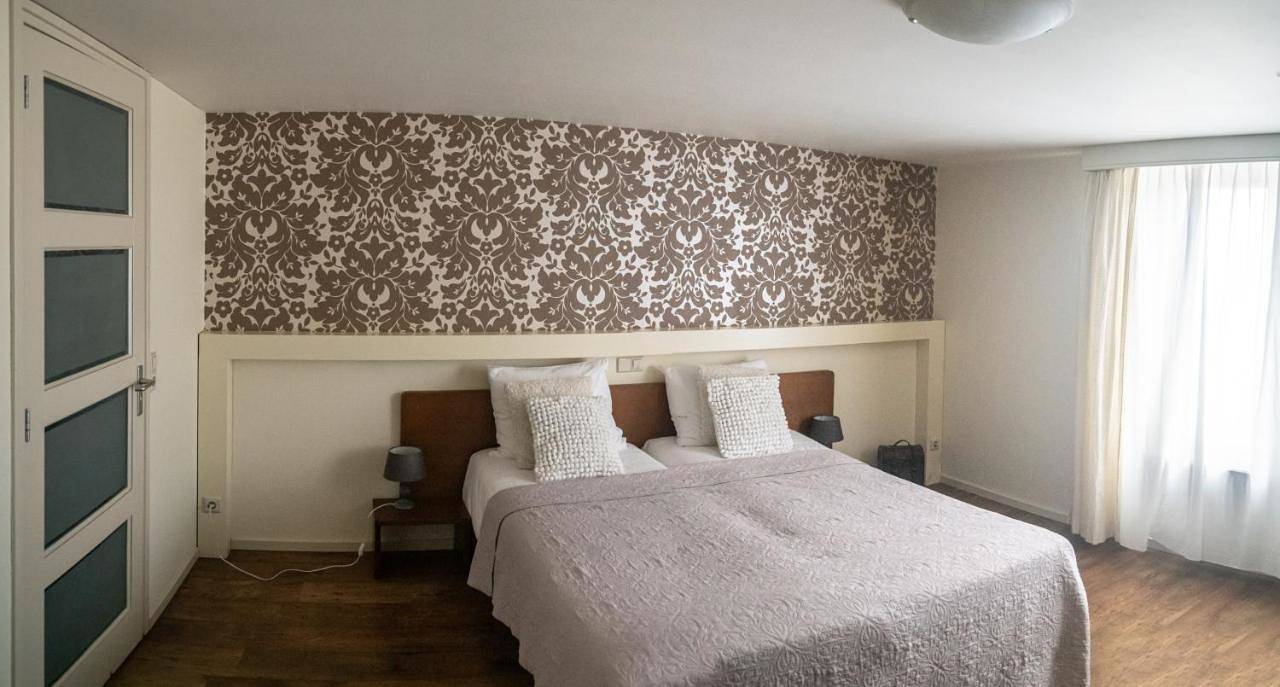 B&B Posthoorn in Hoorn, Markermeer