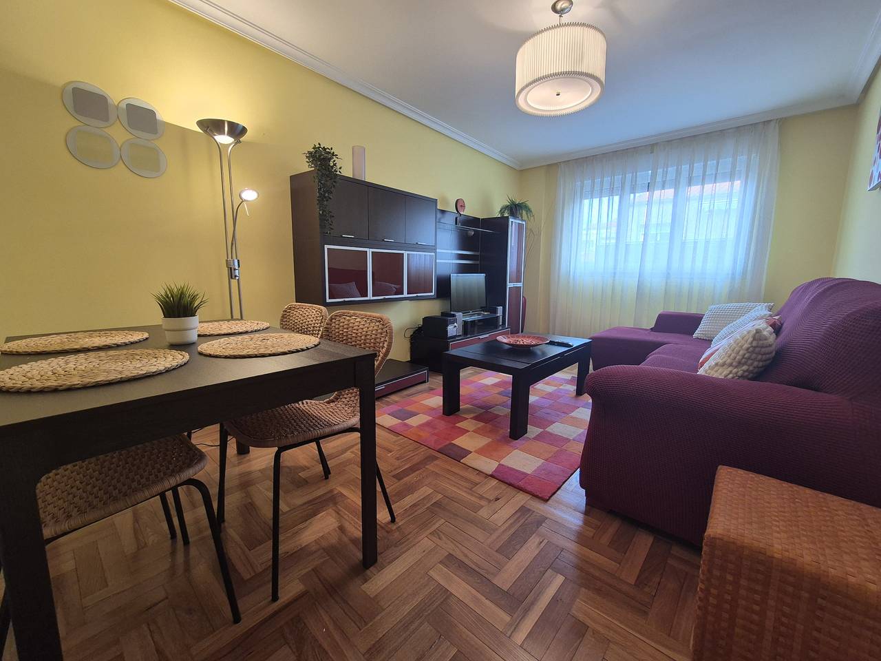 Appartement entier, Appartement de vacances pour 5 personnes in Distrito Centro (Gijón), Gijón