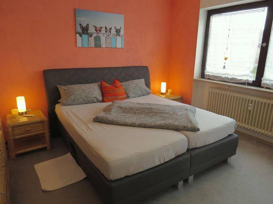 Ganze Wohnung, Two-Bedroom Apartment in Tirschenreuth, Ostbayern