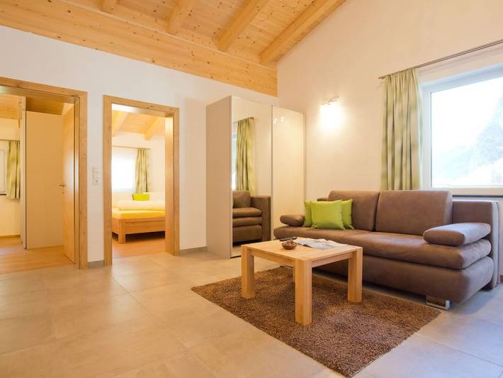 Ferienwohnung für 6 Personen, mit Balkon in Umhausen - 2