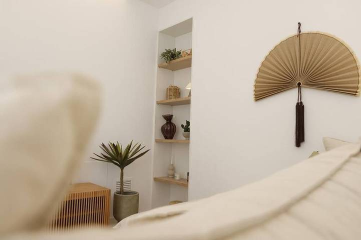 Ganze Wohnung, Bravissimo Santa Clara 53, 3 Schlafzimmer im Zentrum nahe Plaça Independència in Girona, Gironès