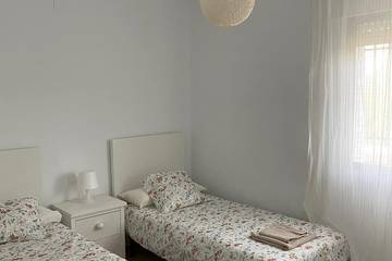 Casa Rural Con Piscina para 8 Personas en Santa María de Trassierra, Córdoba, Foto 4