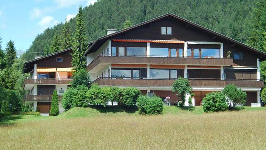 Ferienwohnung für 4 Personen, mit Garten und Balkon in Seefeld in Tirol