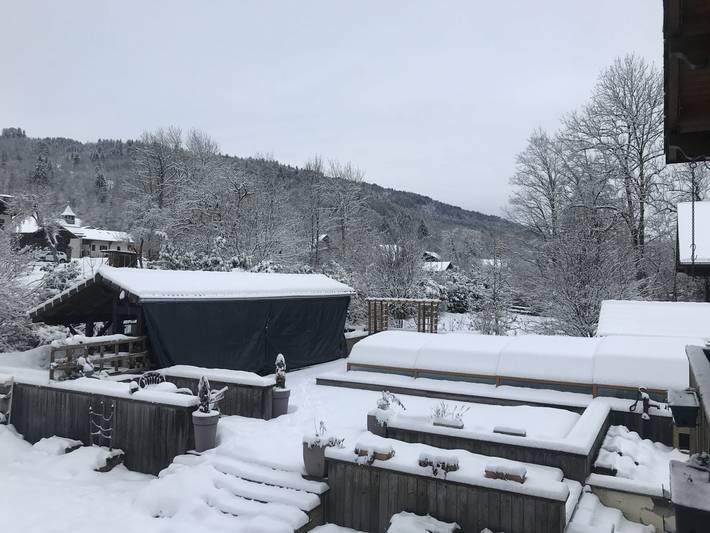 Chambre d’hôte pour 4 personnes, avec jacuzzi ainsi que jardin et piscine dans Station de Morillon