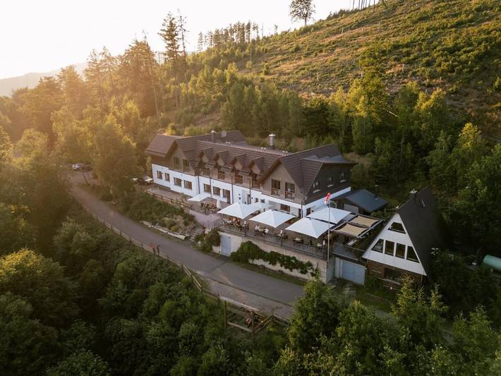 Hotel für 6 Personen, mit Terrasse und Garten sowie Ausblick in Frankenblick