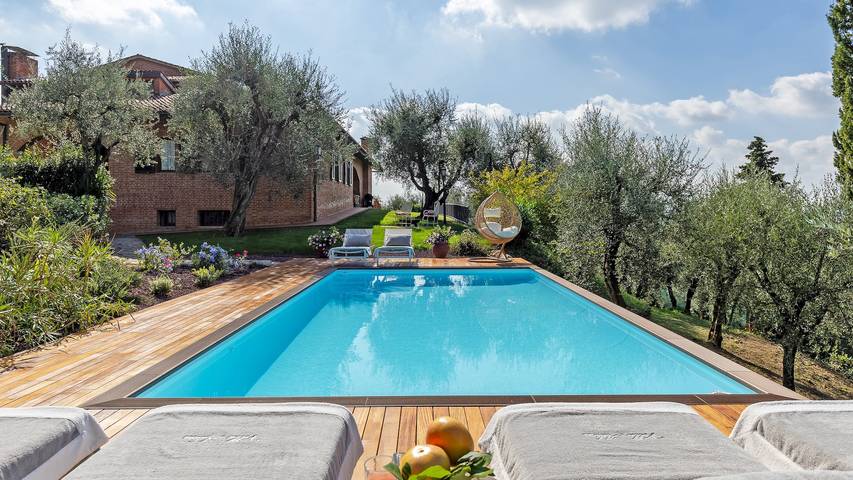 Ferienhaus für 8 Personen, mit Garten in Uzzano
