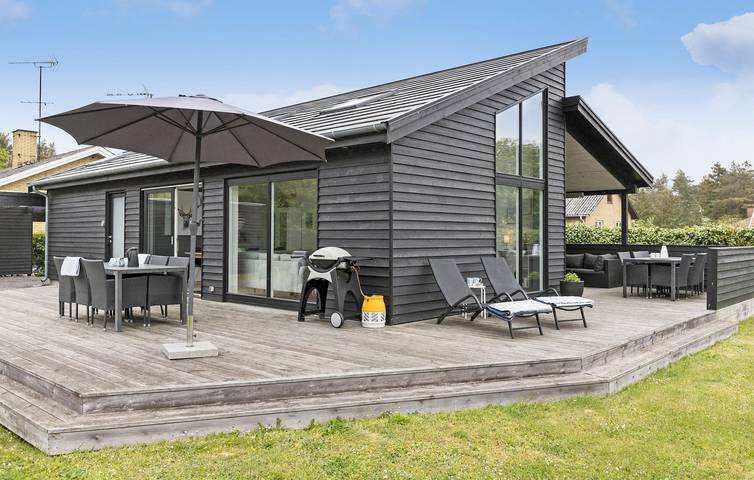 Ferienhaus für 6 Personen, mit Terrasse und Garten auf Bornholm - 2
