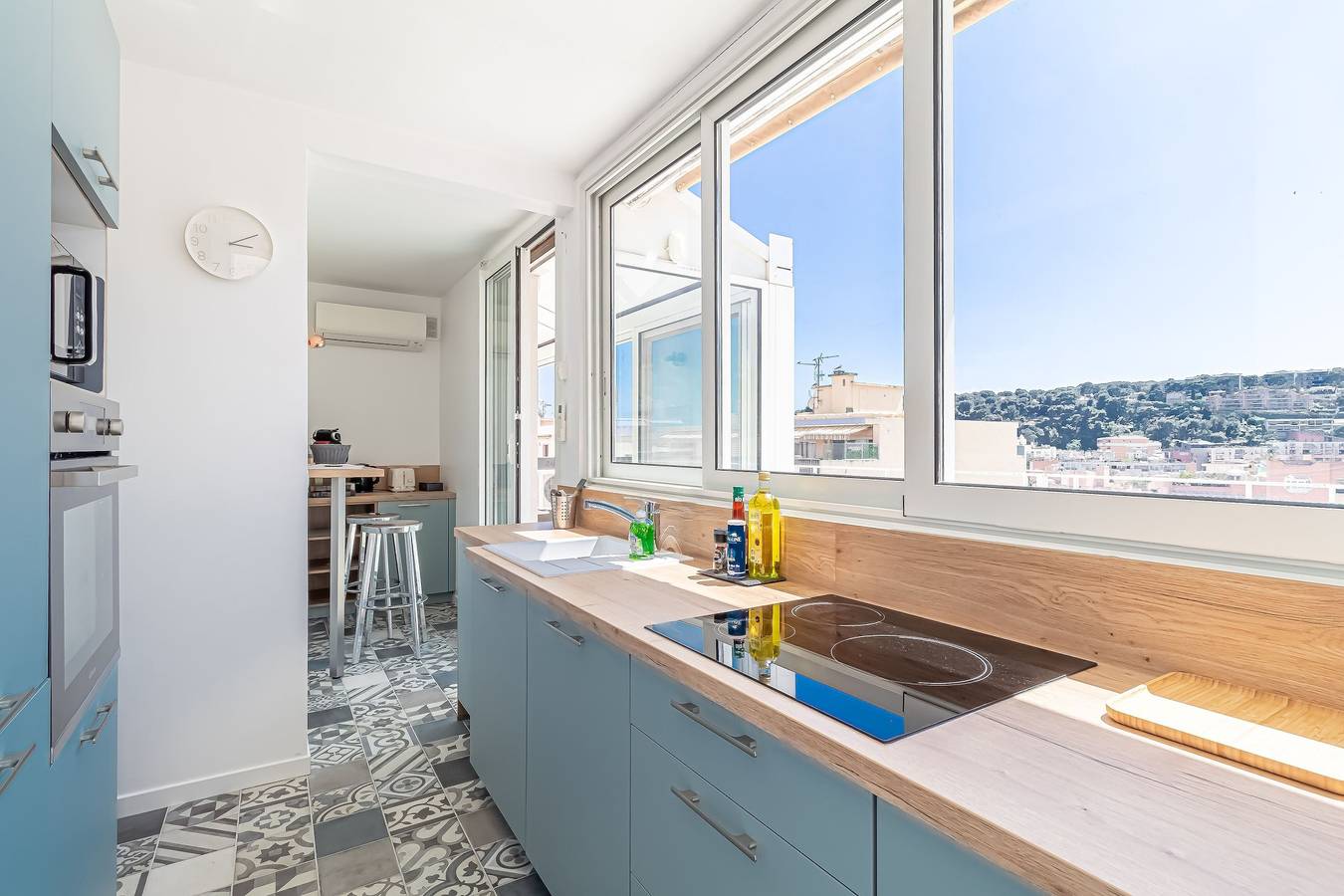 Apartamento entero, Superb  Rooftop Roquebrune Parking in Roquebrune-Cap-Martin, Costa mediterránea (Francia)