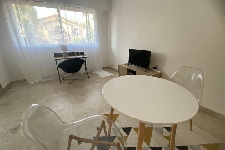 Location de vacances pour 2 personnes dans Cap d’Antibes