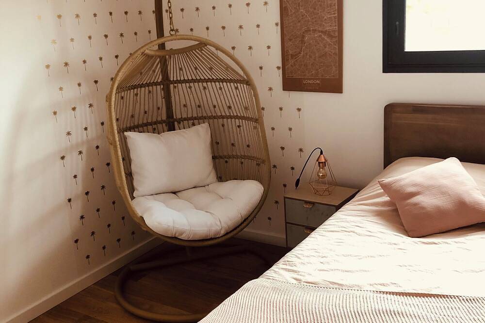 Spacious family home with swimming pool  in Mios, Region de Arcachon