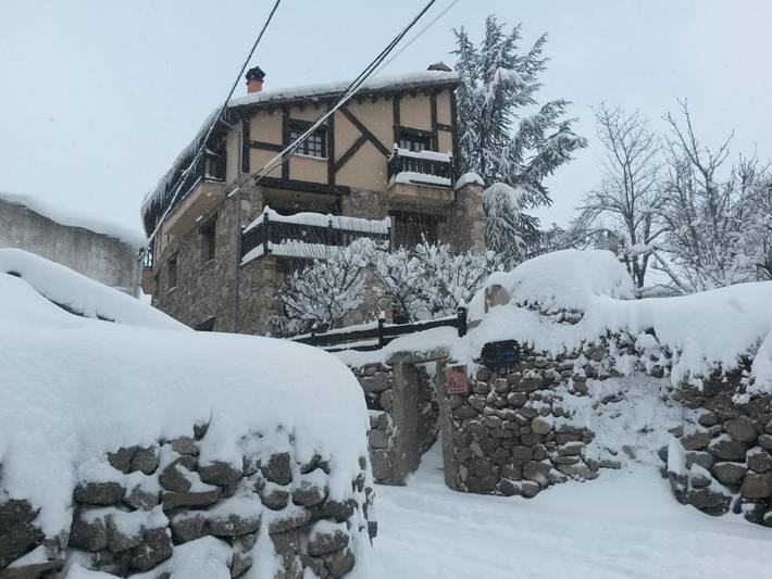 Casa de vacaciones para 6 personas, con piscina además de terraza y vistas, Se admiten mascotas - 1