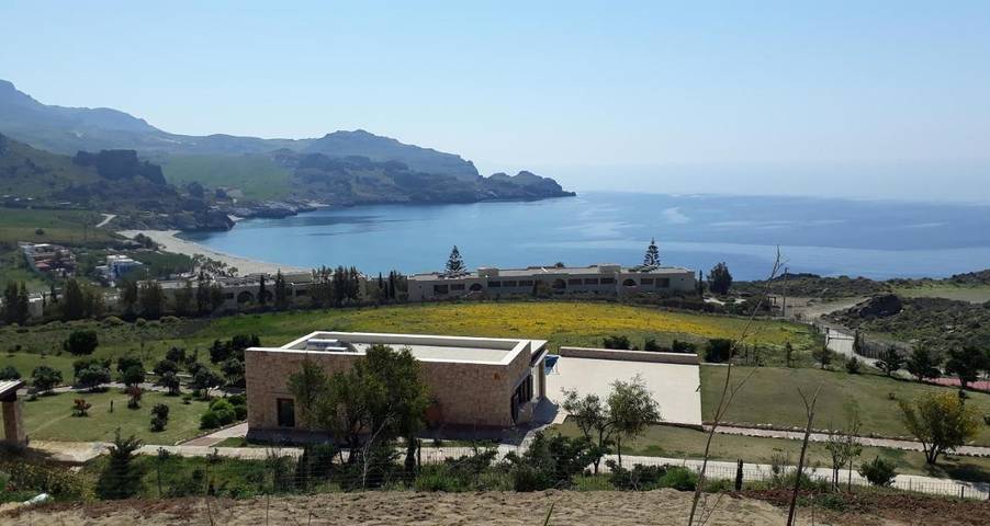 Ferienhaus für 2 Personen, mit Balkon und Terrasse sowie Garten und Ausblick in Damnoni