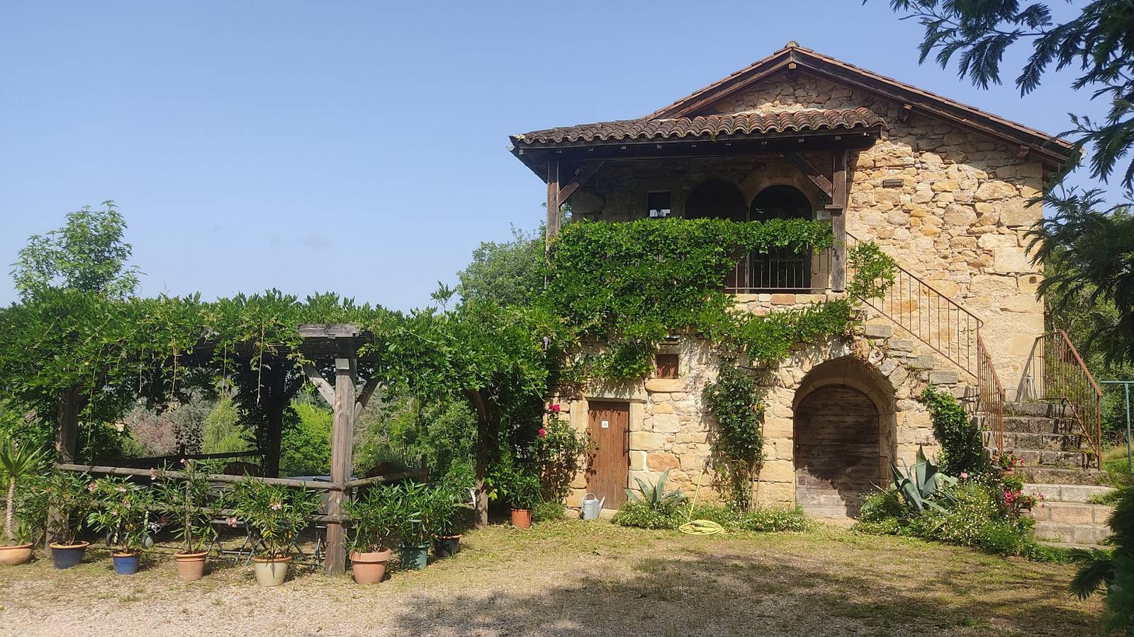 Gîte de charme nuits ou semaine in Figeac, Massif central