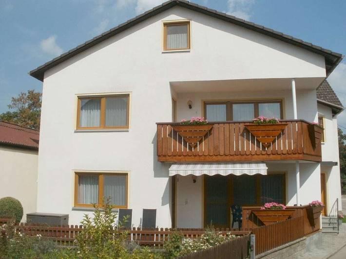 Ferienhaus für 2 Personen, mit Garten