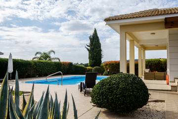 Villa pour 8 Personnes dans Ayia Napa, Chypre du Sud, Photo 3