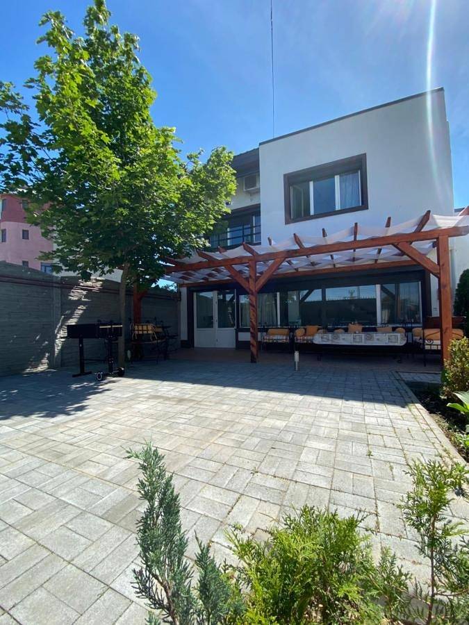 Villa pour 8 personnes, avec jardin, animaux acceptés en Roumanie - 2