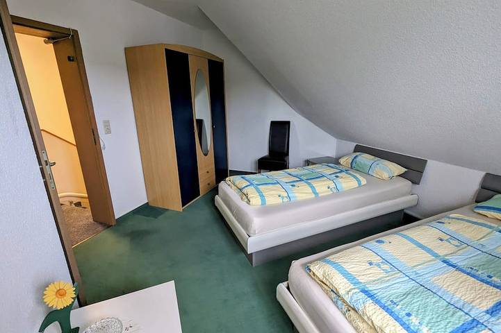 Ferienwohnung für 5 Personen, mit Terrasse und Garten in Melsungen - 3