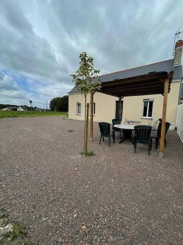 Gîte pour 8 personnes, avec vue et jardin à Baugé-en-Anjou