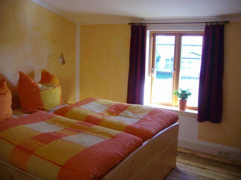 Apartamento vacacional entero, Apartment in a converted boat shed in Spandowerhagen, Kröslin