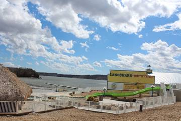 Vacation House for 10 Guests in Ozark Mountains, Lake of the Ozarks, Picture 2