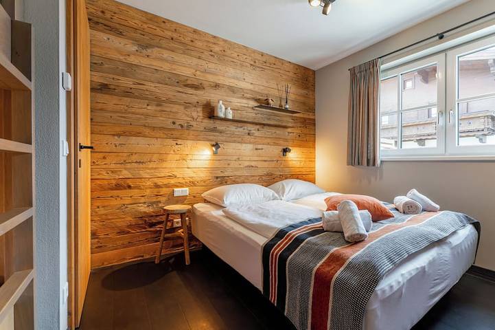 Chalet für 12 Personen, mit Sauna und Garten sowie Balkon in Leogang - 2