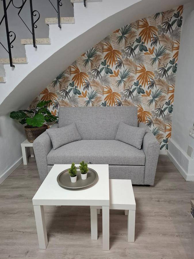 Ferienhaus für 7 Personen, mit Balkon und Terrasse sowie Pool und Ausblick in Campillos