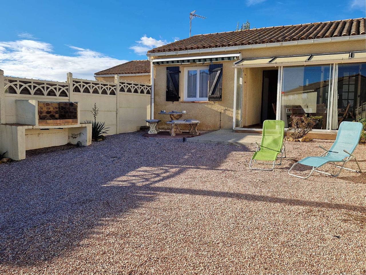 Casa ideal en barrio tranquilo con jardín y conexión a Internet in Marseillan-Plage, Marseillan