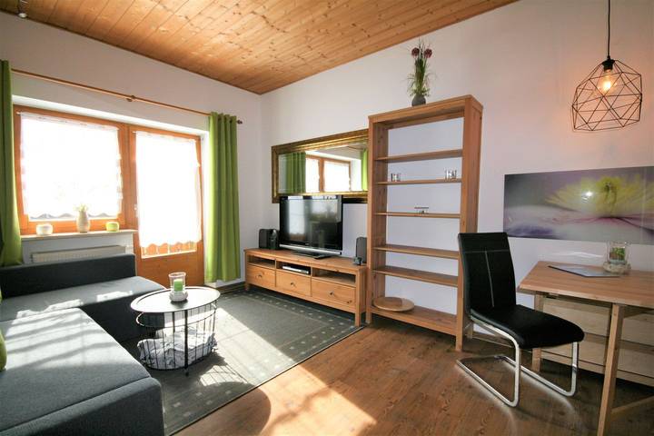 Ferienwohnung für 2 Personen, mit Ausblick und Balkon in Schwangau - 2
