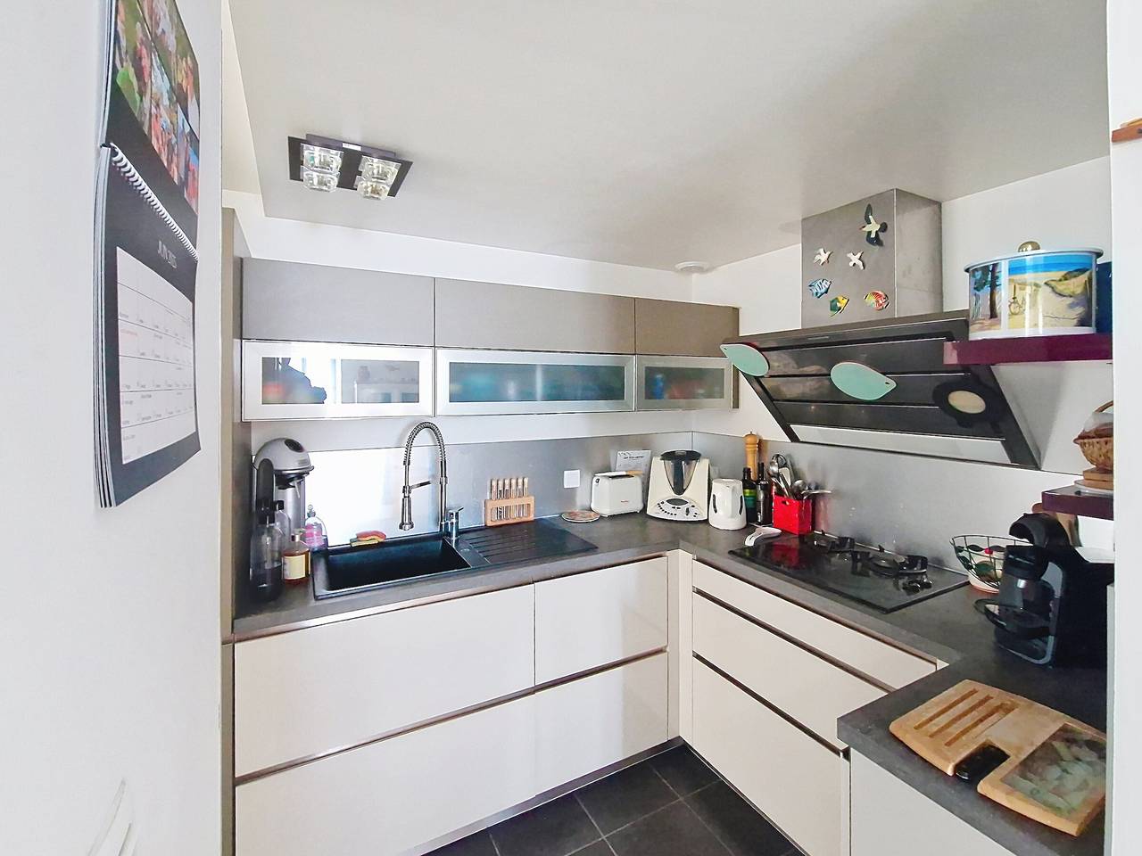 Renoviertes Haus, 50m vom Strand, 3 Sz, 3 Bäder, zentrale Lage, nah Einkaufsmöglichkeiten, Parkmöglichkeit in Les Sables-d'Olonne, Vendée