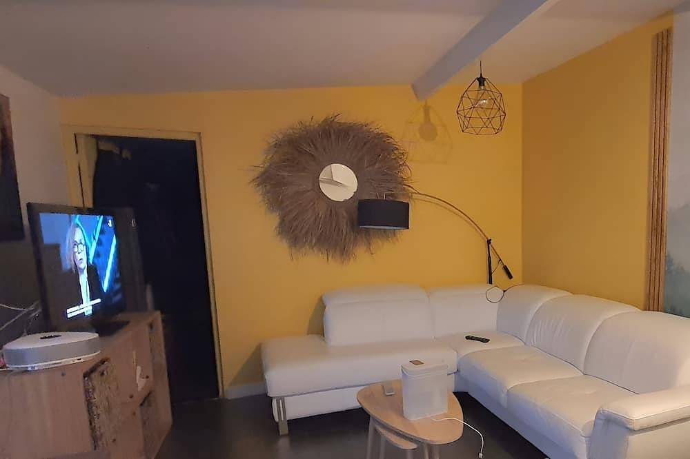 Appartement entier, Agréable Dépendance devant un jardin dans quartier calme in Villiers-sur-Marne, Val-de-Marne