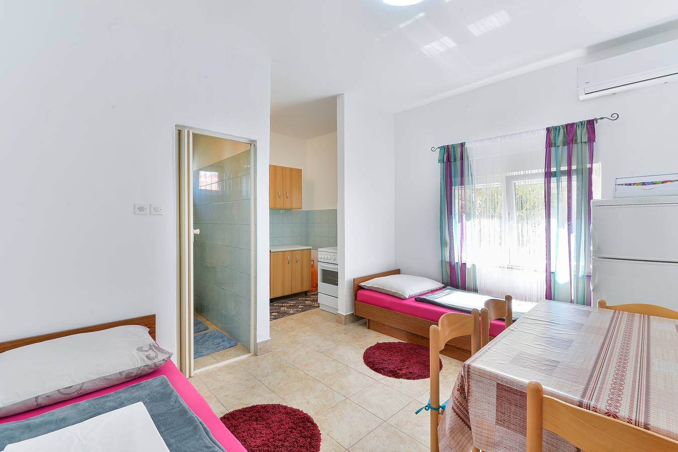 Ganze Wohnung, 1-Zimmer-Ferienwohnung mit Klima Nin, Zadar A-19555-a in Nin, Zadar