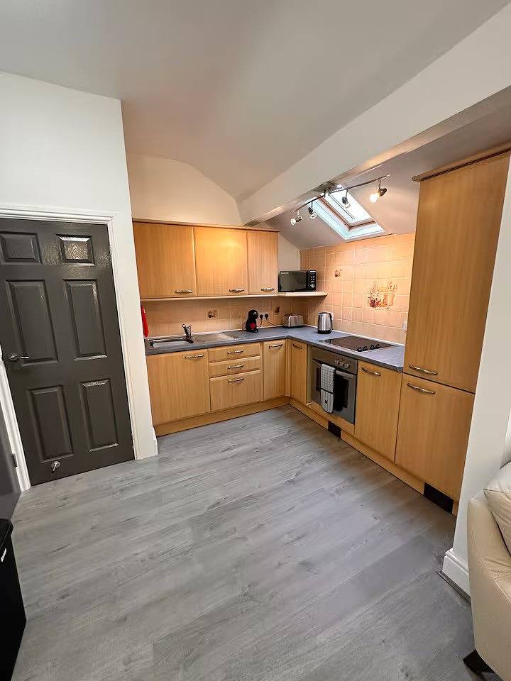 Entire holiday apartment, Apartment Sleeps 4 with Wifi in Lytham St Annes, Blackpool Pleasure Beach