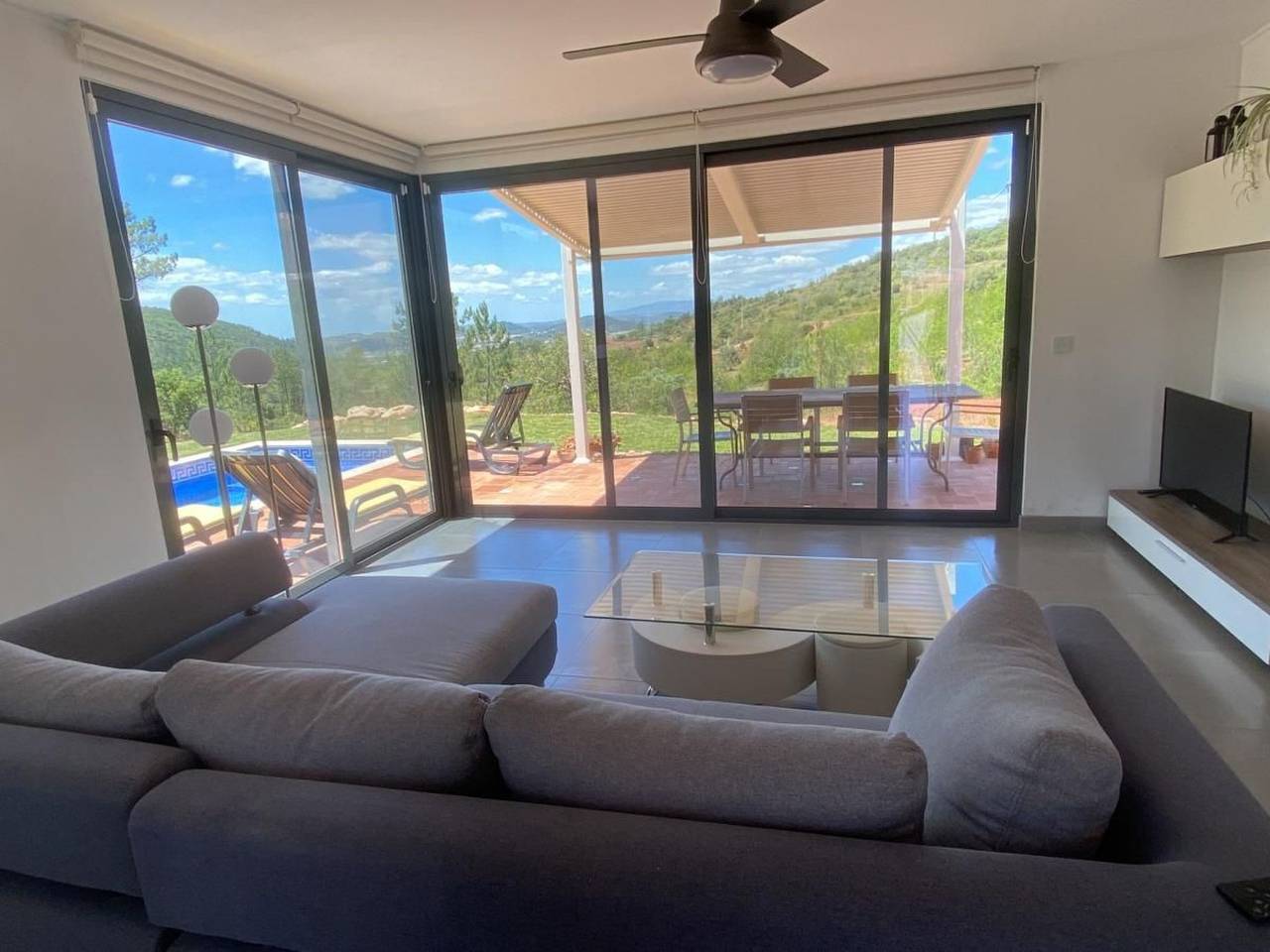 Casa do Alfarrobeira für 4 Personen + 1 Kind, mit privatem Pool in São Bartolomeu de Messines, Faro Distrikt