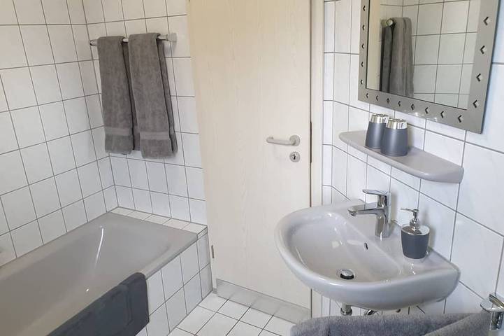 Ganze Wohnung, Ferienwohnung/App. für 2 Gäste mit 45m² in Germersheim in Germersheim, Rheinebene