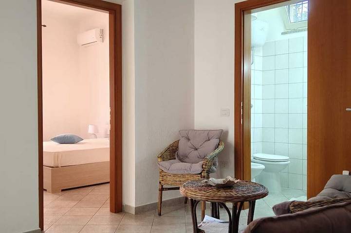Ganze Wohnung, Über Briglioni in Teulada, Cagliari Provinz