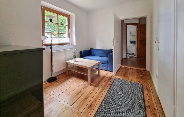 Ganze Ferienwohnung, Gemütliche Wohnung mit Parkplatz und WiFi in Kremmen, Ruppiner Seenland