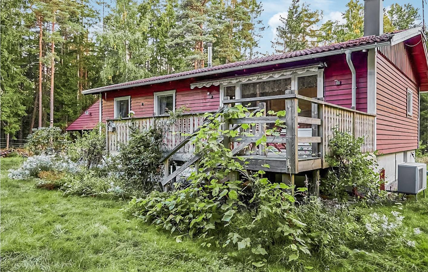 Hus för 10 Personer med trädgård in Orust