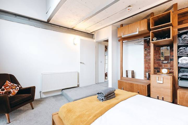 Ganze Wohnung, Authentisches Loft Apartment / Penthouse in Liverpool, Merseyside