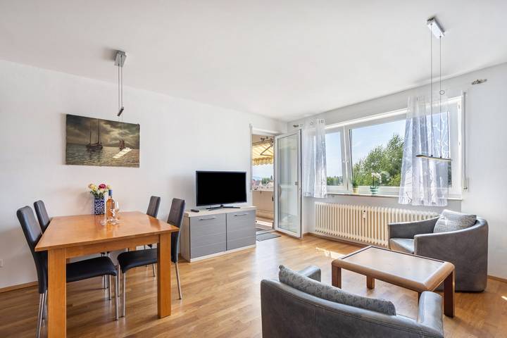 Ferienwohnung für 3 Personen, mit Balkon und Seeblick in Eriskirch - 2